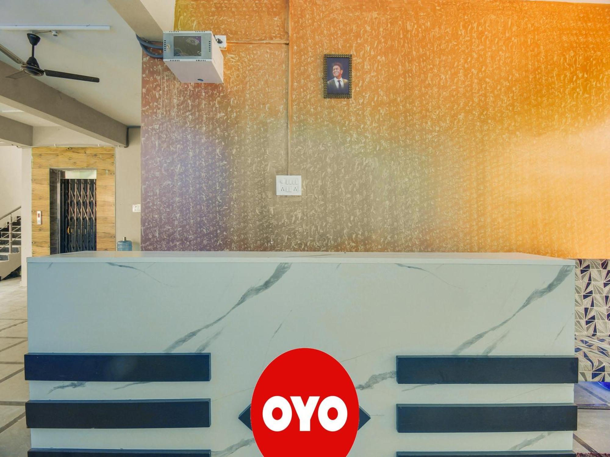 Hotel O R.J.International Pedda Ambarpet Zewnętrze zdjęcie